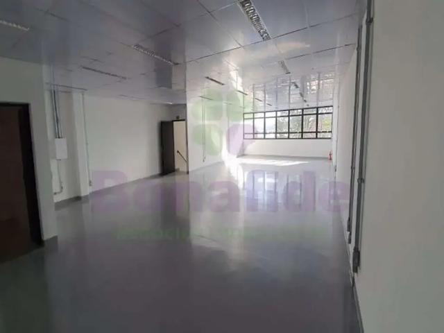 Ponto Comercial aluguel em Região Imediata de Jundiaí, Jundiaí