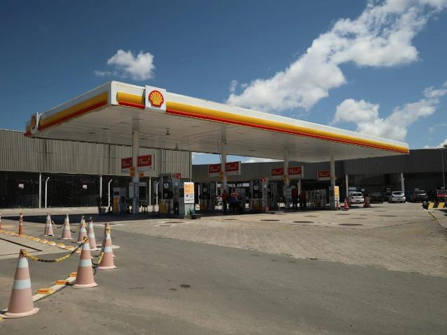 Ponto Comercial aluguel em Condomínio Encontro das Águas, Lauro de Freitas