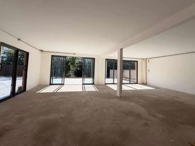 Ponto Comercial aluguel em Região Geográfica Imediata de Londrina, Londrina