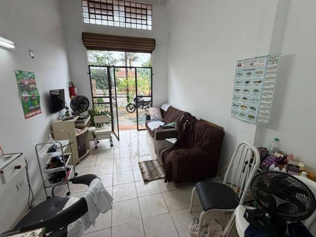 Ponto Comercial aluguel em Leonor, Londrina
