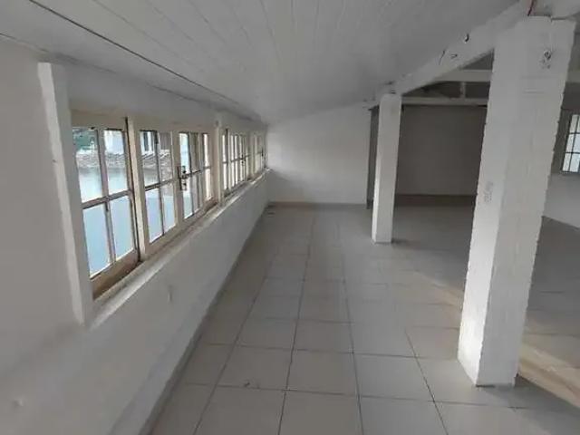 Ponto Comercial aluguel em Macaé