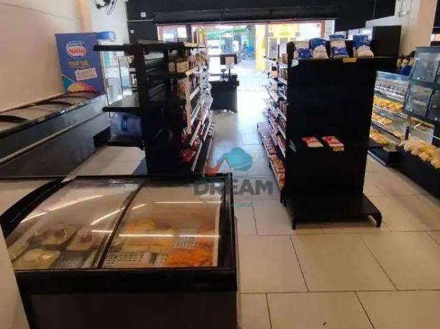 Ponto Comercial aluguel em Região Geográfica Imediata de Macaé-Rio das Ostras, Macaé