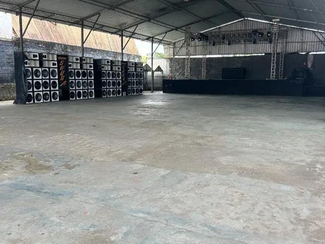Ponto Comercial aluguel em Região Geográfica Imediata de Macaé-Rio das Ostras, Macaé