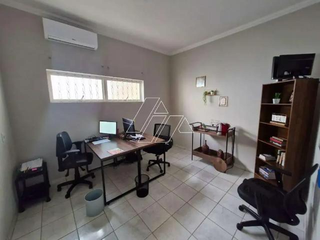 Ponto Comercial aluguel em Região Imediata de Marília, Marília