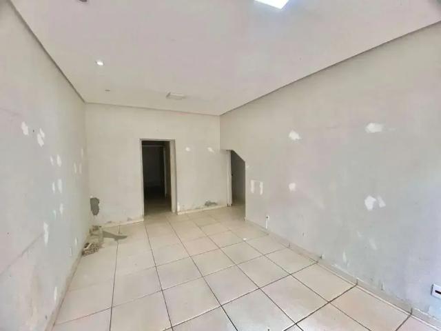Ponto Comercial aluguel em Região Imediata de Marília, Marília