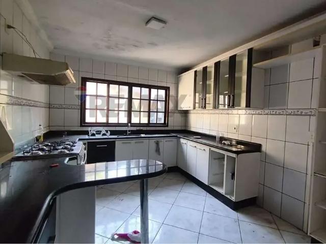 Ponto Comercial aluguel em Região Imediata de São Paulo, Região Metropolitana de São Paulo
