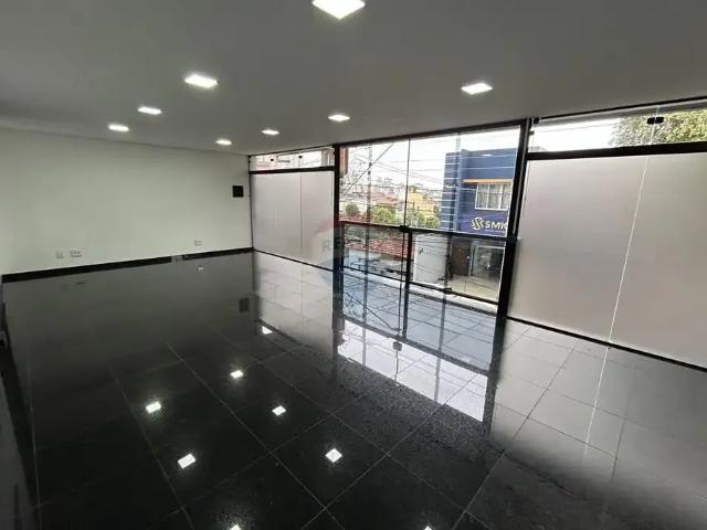 Ponto Comercial aluguel em Região Imediata de São Paulo, Região Metropolitana de São Paulo
