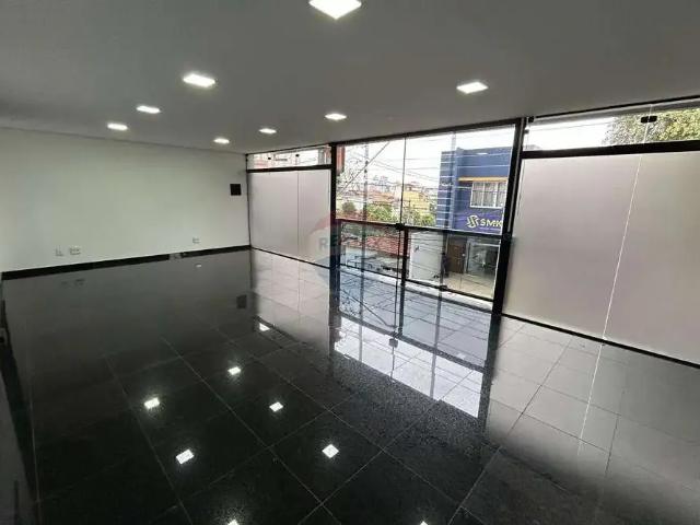 Ponto Comercial aluguel em Região Imediata de São Paulo, Região Metropolitana de São Paulo