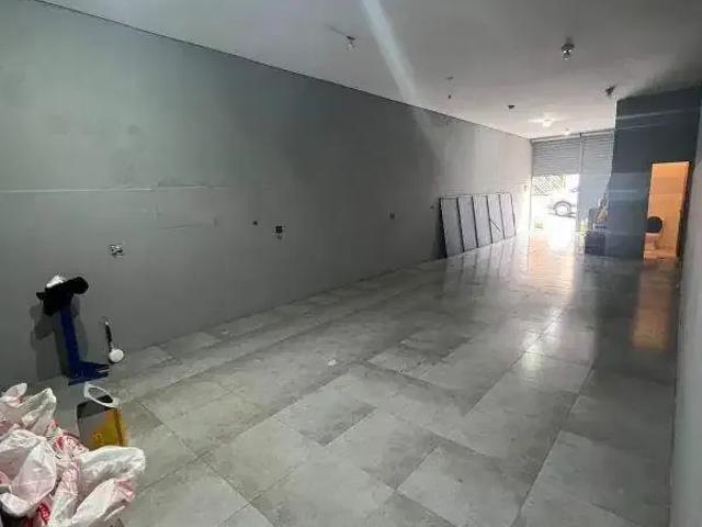 Ponto Comercial aluguel em Região Imediata de São Paulo, Região Metropolitana de São Paulo