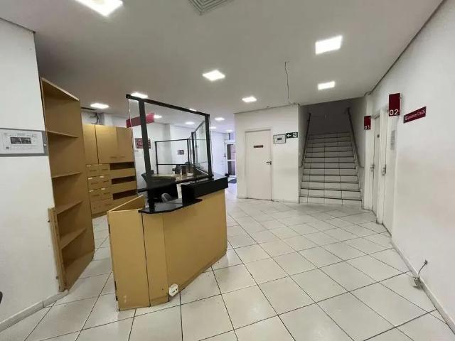 Ponto Comercial aluguel em Região Imediata de São Paulo, Região Metropolitana de São Paulo