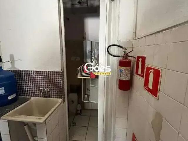 Ponto Comercial aluguel em Região Imediata de São Paulo, Região Metropolitana de São Paulo