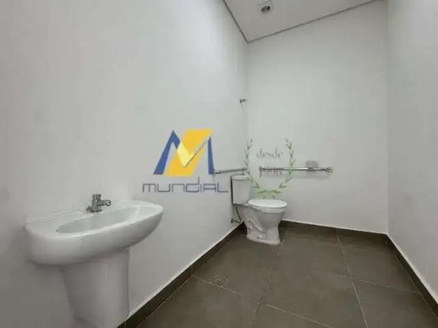 Ponto Comercial aluguel em Região Imediata de São Paulo, Região Metropolitana de São Paulo