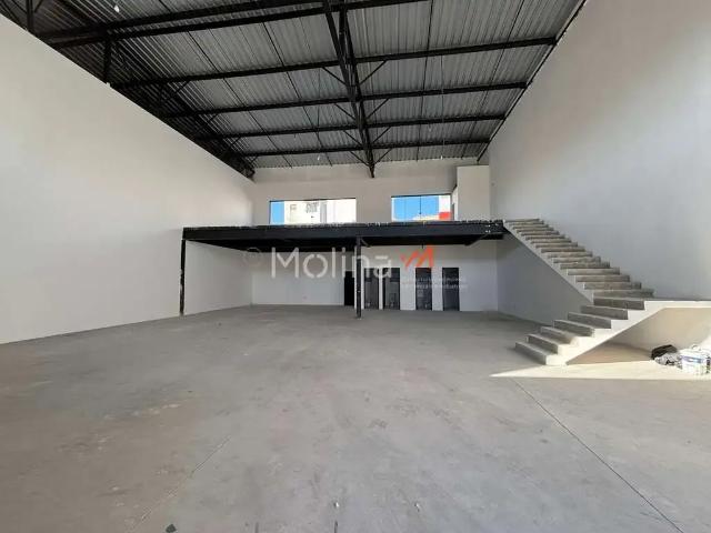 Ponto Comercial aluguel em Região Imediata de São Paulo, Região Metropolitana de São Paulo