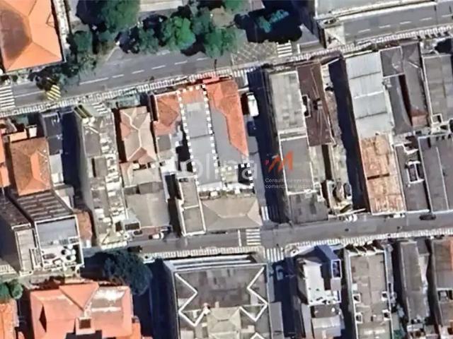 Ponto Comercial aluguel em Região Imediata de São Paulo, Região Metropolitana de São Paulo