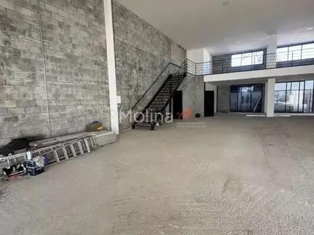 Ponto Comercial aluguel em Região Imediata de São Paulo, Região Metropolitana de São Paulo
