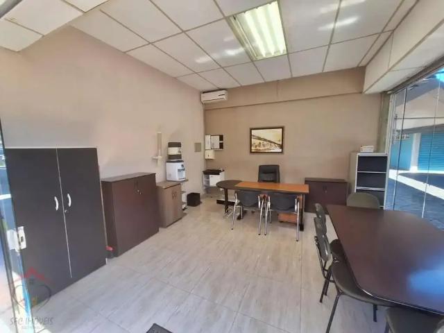 Ponto Comercial aluguel em Região Imediata de São Paulo, Região Metropolitana de São Paulo