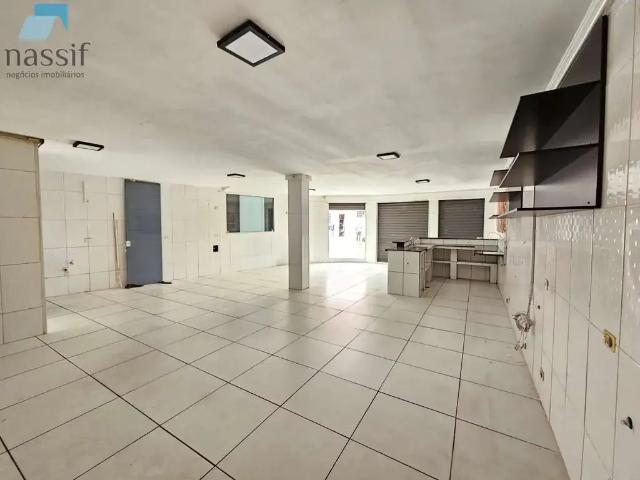 Ponto Comercial aluguel em Região Imediata de São Paulo, Região Metropolitana de São Paulo