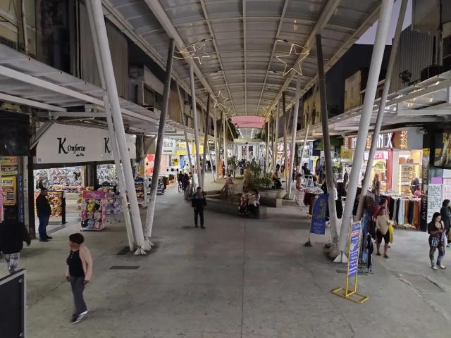 Ponto Comercial aluguel em Manoel Reis I, Nilópolis