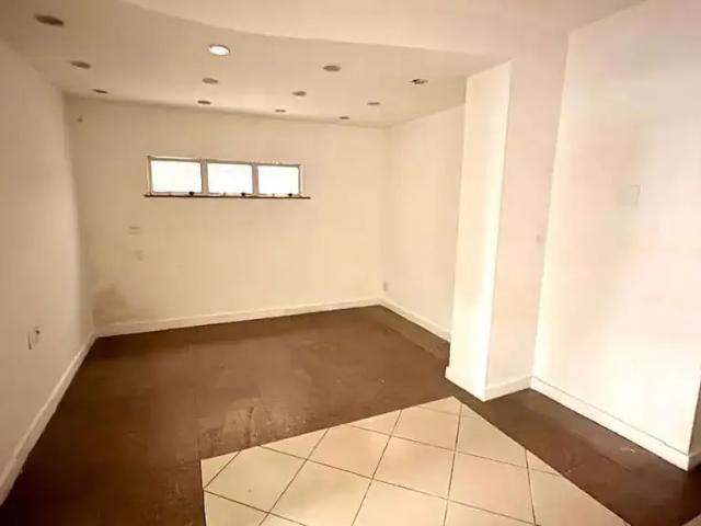 Ponto Comercial aluguel em Região Geográfica Imediata do Rio de Janeiro, Região Metropolitana do Rio de Janeiro