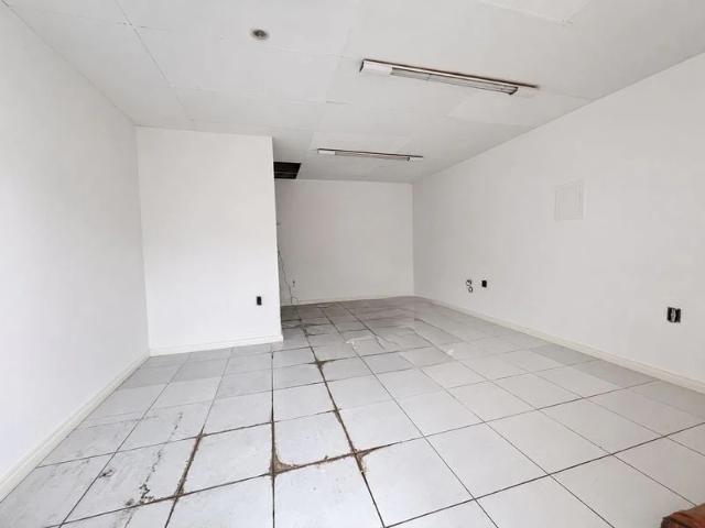 Ponto Comercial aluguel em Região Geográfica Imediata de Novo Hamburgo - São Leopoldo, Região Metropolitana de Porto Alegre