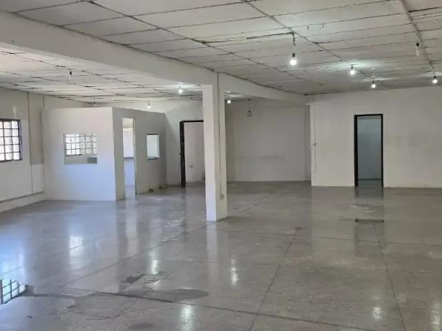 Ponto Comercial aluguel em Região Imediata de São Paulo, Região Metropolitana de São Paulo