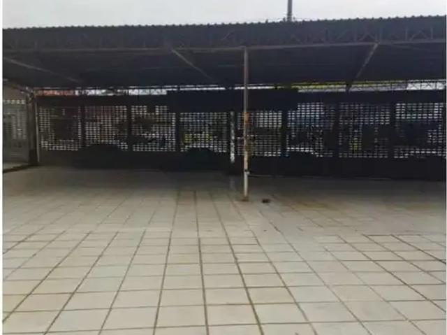 Ponto Comercial aluguel em Região Imediata de São Paulo, Região Metropolitana de São Paulo