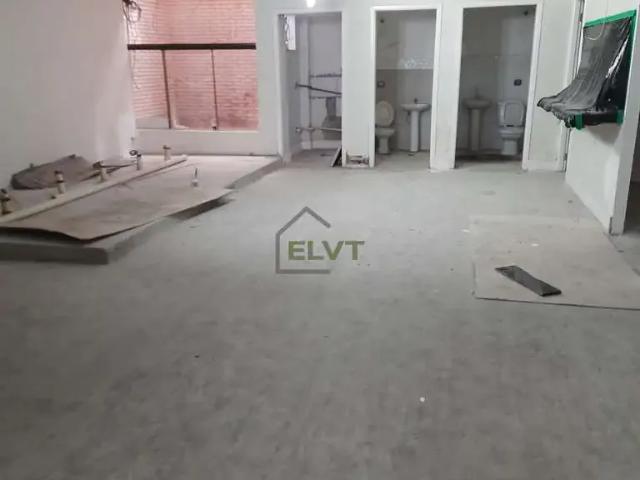 Ponto Comercial aluguel em Região Imediata de São Paulo, Região Metropolitana de São Paulo
