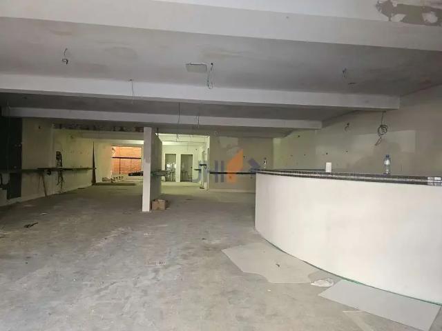 Ponto Comercial aluguel em Região Imediata de São Paulo, Região Metropolitana de São Paulo
