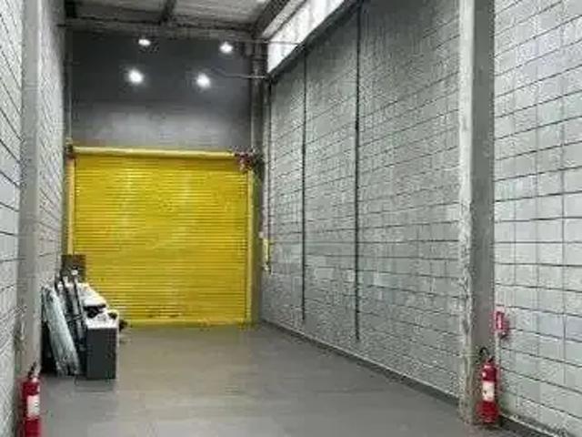 Ponto Comercial aluguel em Região Imediata de São Paulo, Região Metropolitana de São Paulo