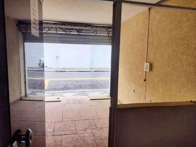 Ponto Comercial aluguel em Região Imediata de São Paulo, Região Metropolitana de São Paulo