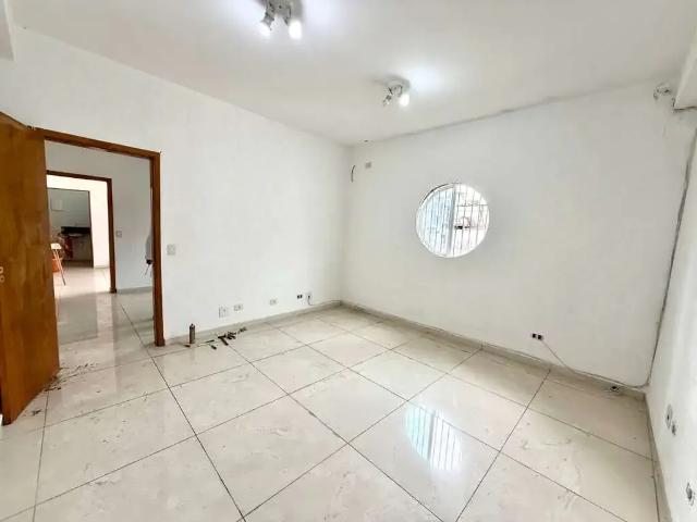 Ponto Comercial aluguel em Região Imediata de São Paulo, Região Metropolitana de São Paulo