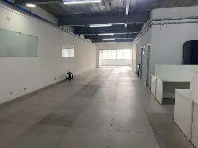 Ponto Comercial aluguel em Quitaúna, Osasco