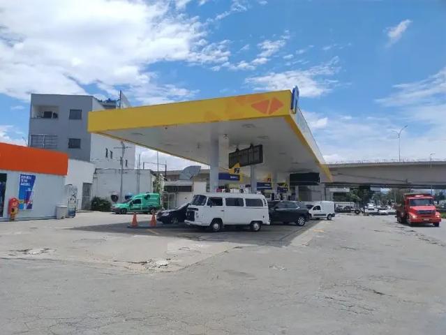 Ponto Comercial aluguel em Região Imediata de São Paulo, Região Metropolitana de São Paulo