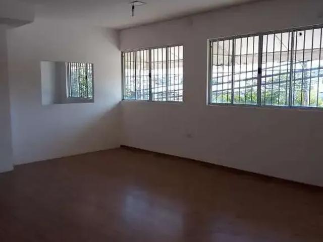 Ponto Comercial aluguel em Região Imediata de São Paulo, Região Metropolitana de São Paulo