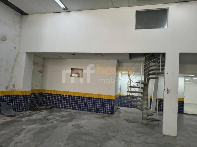 Ponto Comercial aluguel em Região Imediata de São Paulo, Região Metropolitana de São Paulo