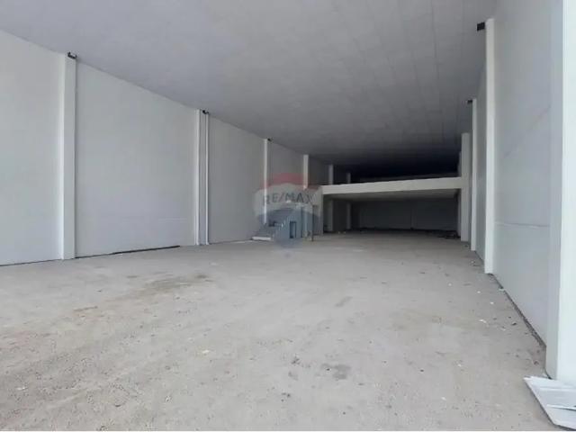 Ponto Comercial aluguel em Passo Fundo, Região Geográfica Intermediária de Passo Fundo
