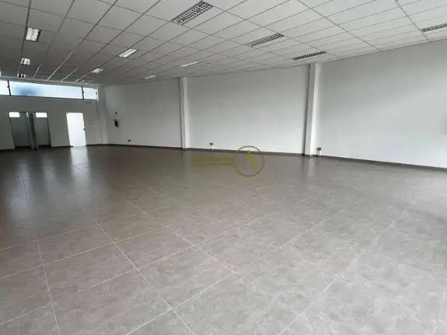 Ponto Comercial aluguel em Região Imediata de Santos, Região Metropolitana da Baixada Santista