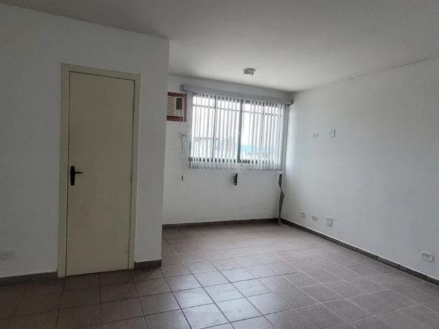 Ponto Comercial aluguel em Pindamonhangaba, Região Geográfica Intermediária de São José dos Campos
