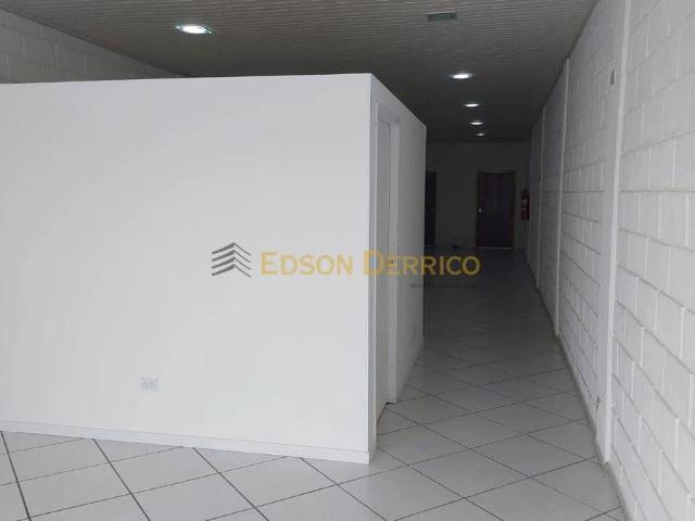 Ponto Comercial aluguel em Pindamonhangaba, Região Geográfica Intermediária de São José dos Campos