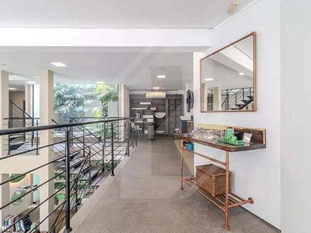Ponto Comercial aluguel em Chácara das Pedras, Porto Alegre