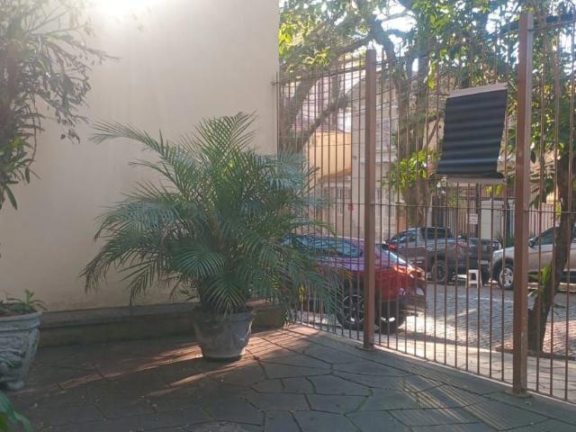 Ponto Comercial aluguel em Independência, Porto Alegre