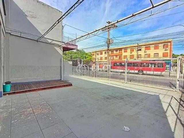 Ponto Comercial aluguel em Jardim Botânico, Porto Alegre