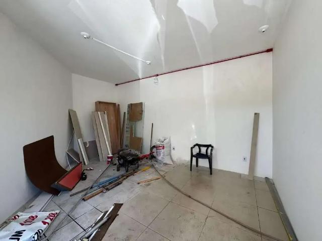 Ponto Comercial aluguel em Partenon, Porto Alegre