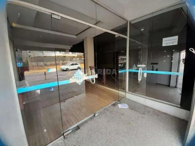 Ponto Comercial aluguel em Passo da Areia, Porto Alegre