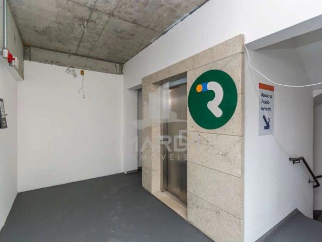 Ponto Comercial aluguel em Petrópolis, Porto Alegre