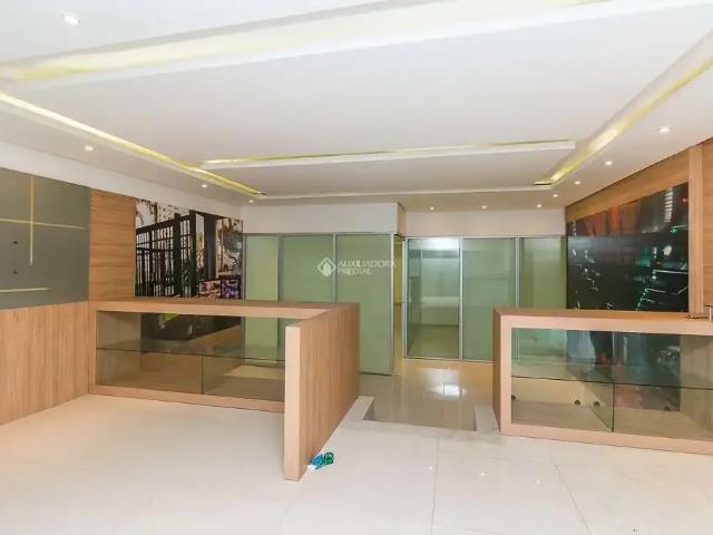 Ponto Comercial aluguel em Santa Cecília, Porto Alegre