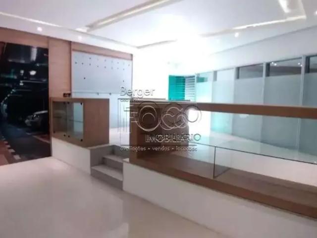 Ponto Comercial aluguel em Santa Cecília, Porto Alegre