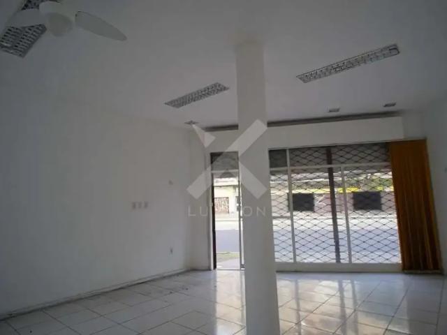 Ponto Comercial aluguel em Petrópolis, Porto Alegre