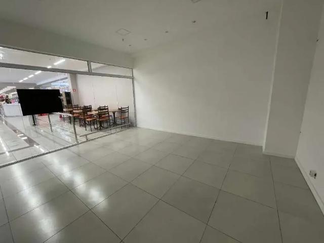 Ponto Comercial aluguel em Mário Quintana, Porto Alegre