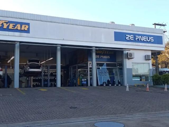 Ponto Comercial aluguel em Santa Cecília, Porto Alegre
